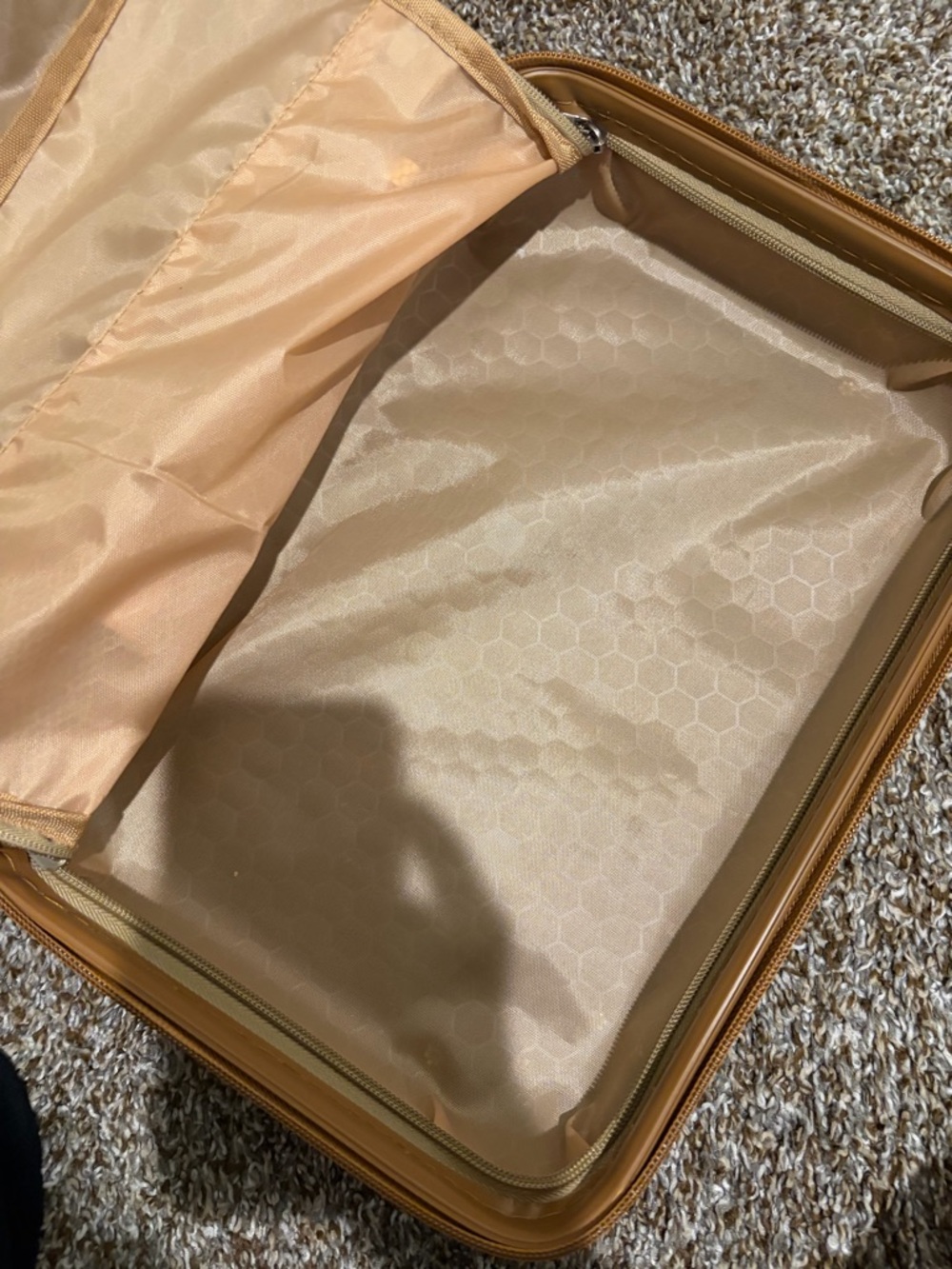 Hard Shell Accessories Case( - Picture 5 of 6